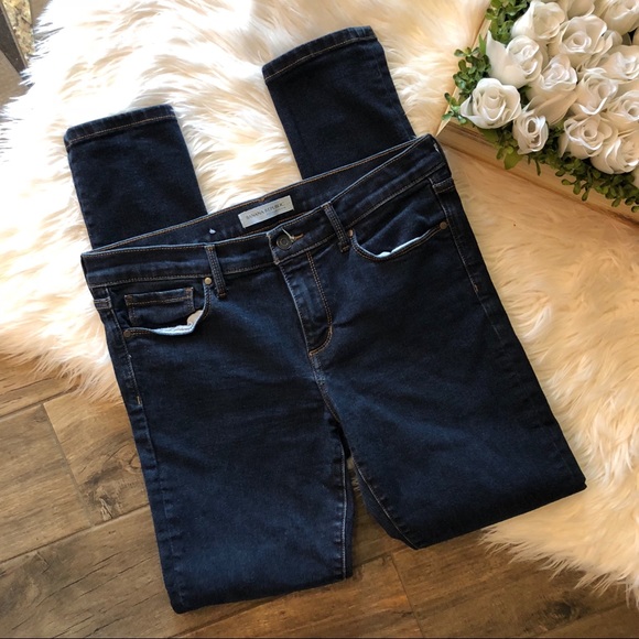 Banana Republic Denim - Banana Republic Dark Wash Skinny Jeans